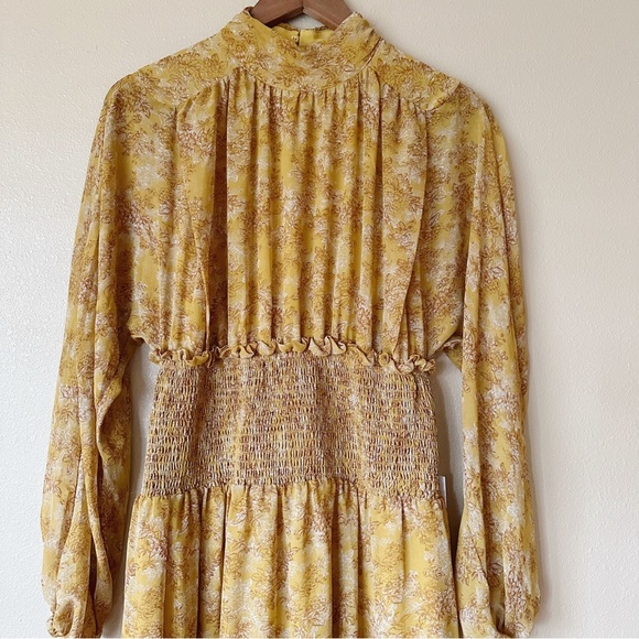 NWT ASTR The Label Floral Mock Neck Smocked Waist Maxi Dress - Picture 5 of 8